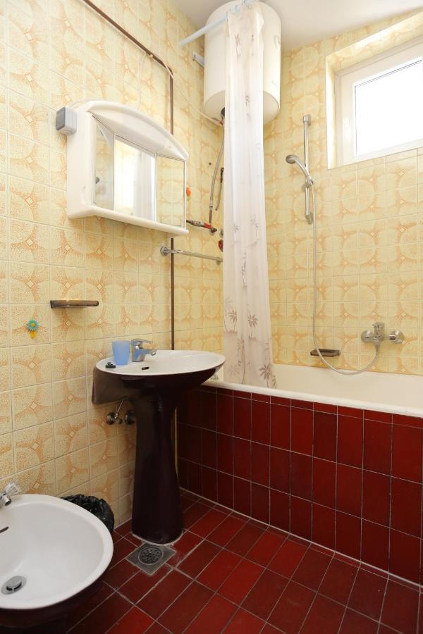 Apartments With A Parking Space Makarska - 9506 المظهر الخارجي الصورة